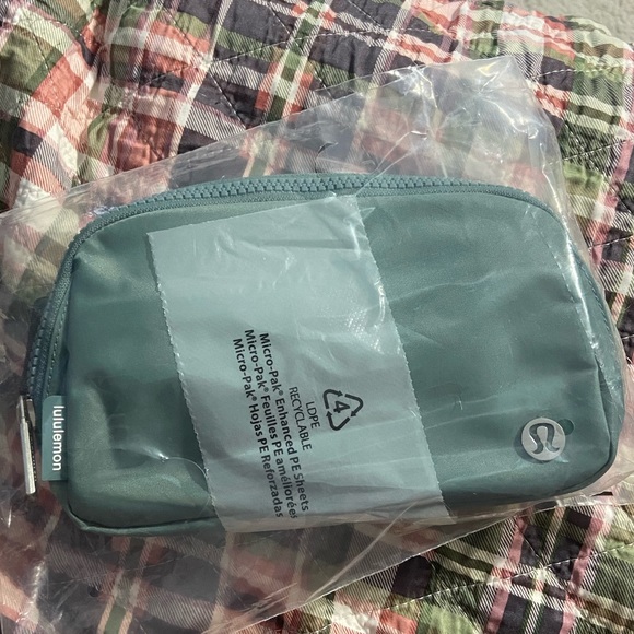 SOLD!! - Picture 5 of 6